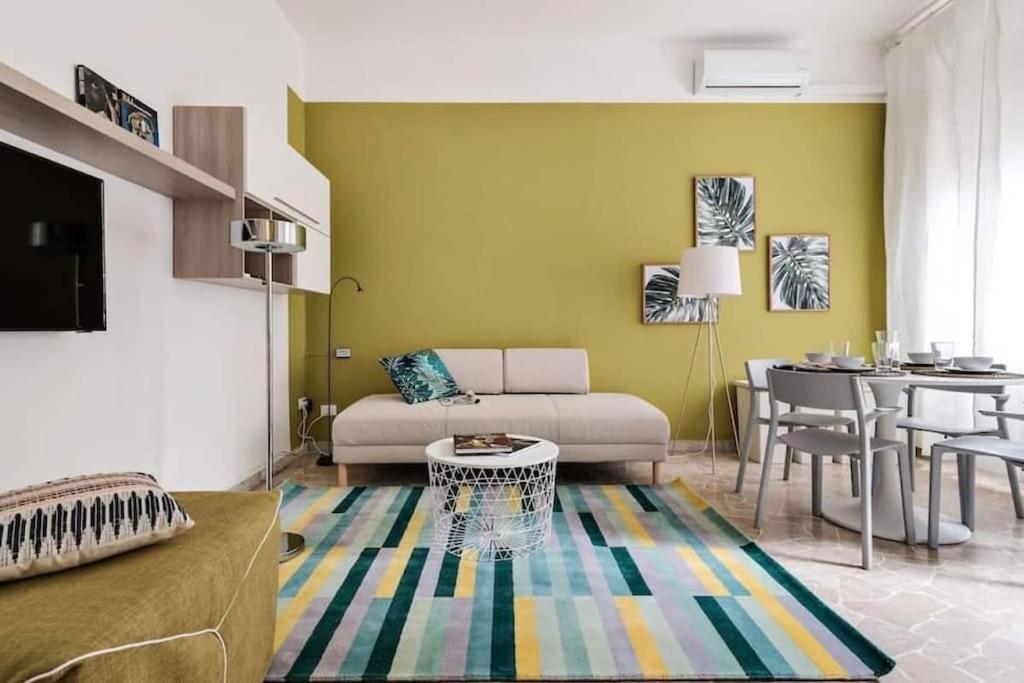 Appartamento Incantevole In Brera มิลาน ภายนอก รูปภาพ