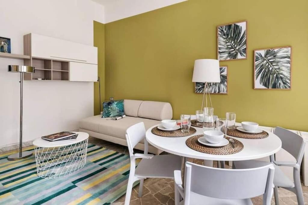 Appartamento Incantevole In Brera มิลาน ภายนอก รูปภาพ
