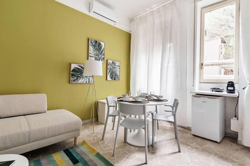 Appartamento Incantevole In Brera มิลาน ภายนอก รูปภาพ